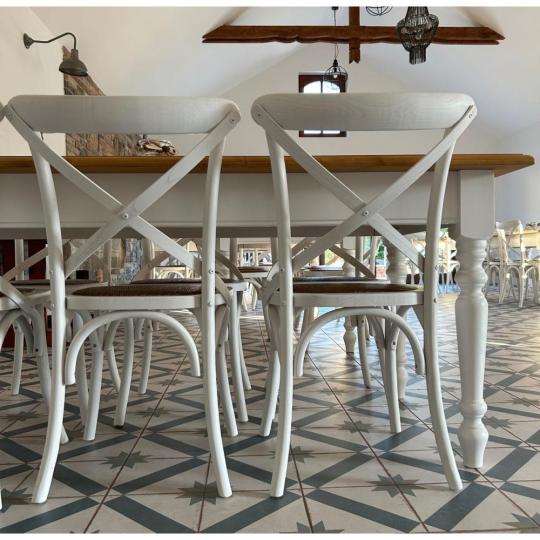 vintage feher thonet szek etterem berendezes rusztikus balaton tengerparti thonet szek tomorfa egyedi butorok gyartasa lameridiana budapest lakberendezers.jpg